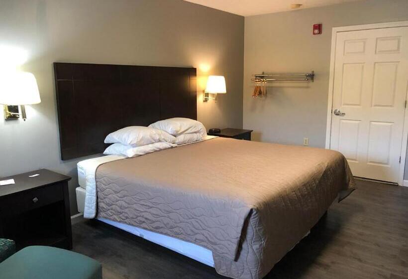 キングサイズベッドのスタンダードルーム, Deerfield Inn And Suites  Fairview