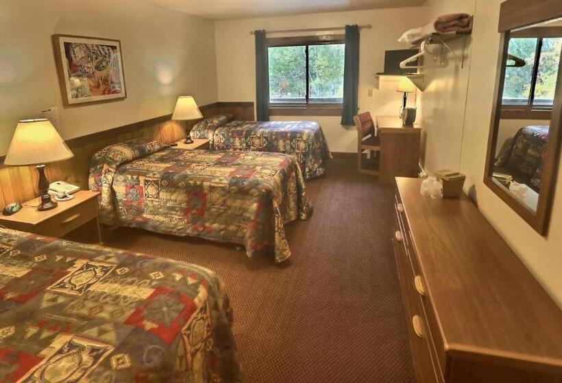 اتاق استاندارد سه نفره, Mountain Sports Inn