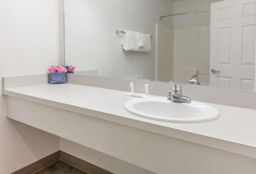 Номер Deluxe, Travelodge By Wyndham Depoe Bay