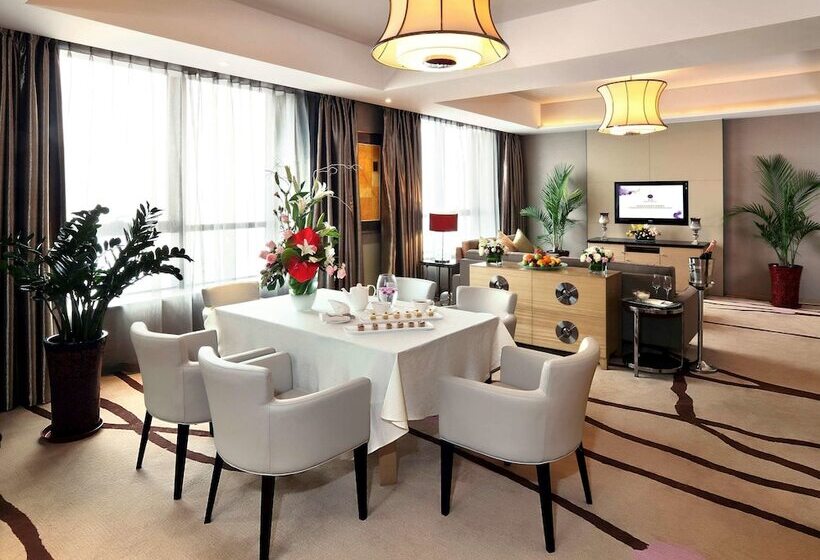 سوییت اجرایی, Grand Mercure Jinan Sunshine