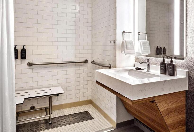 Номер Deluxe Кровать Кинг с Видом, Sheraton Phoenix Downtown