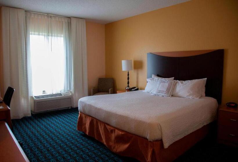 Стандартный Номер Кровать Кинг, Fairfield Inn & Suites Bedford