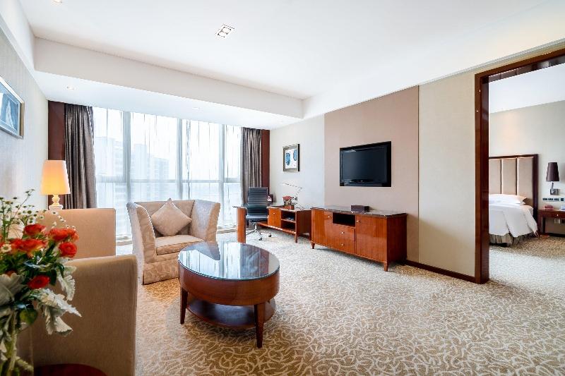 Люкс Кровать Кинг, Crowne Plaza Zhenjiang, An Ihg