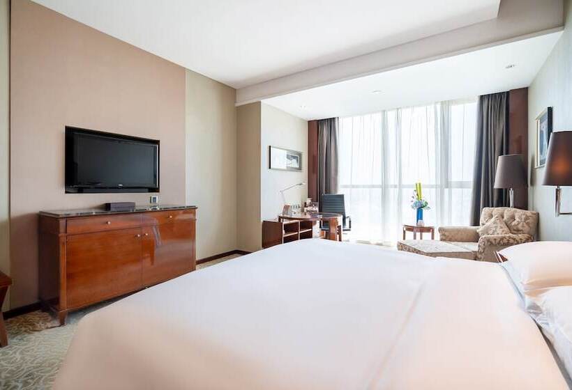 Номер Премиум, Crowne Plaza Zhenjiang, An Ihg