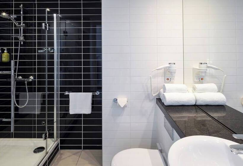 Номер Стандарт, Holiday Inn Express The Hague   Parliament, An Ihg