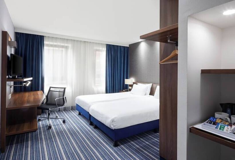 Номер Стандарт, Holiday Inn Express The Hague   Parliament, An Ihg