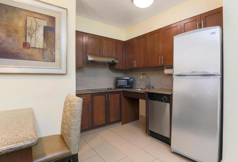 适合残疾人使用的标准间, Staybridge Suites Reno Nevada, An Ihg