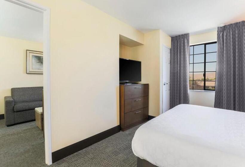 适合残疾人士使用的套间, Staybridge Suites Reno Nevada, An Ihg