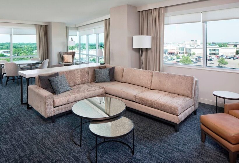 Люкс Клуб, The Westin Edina Galleria