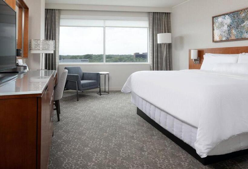 Номер Клуб Кровать Кинг, The Westin Edina Galleria