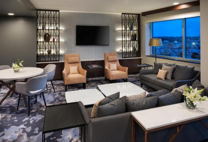 Номер Клуб, The Westin Edina Galleria