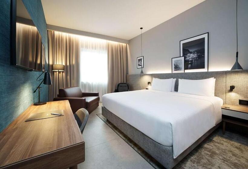 اتاق پرمیوم, Radisson Hotel Nola Naples