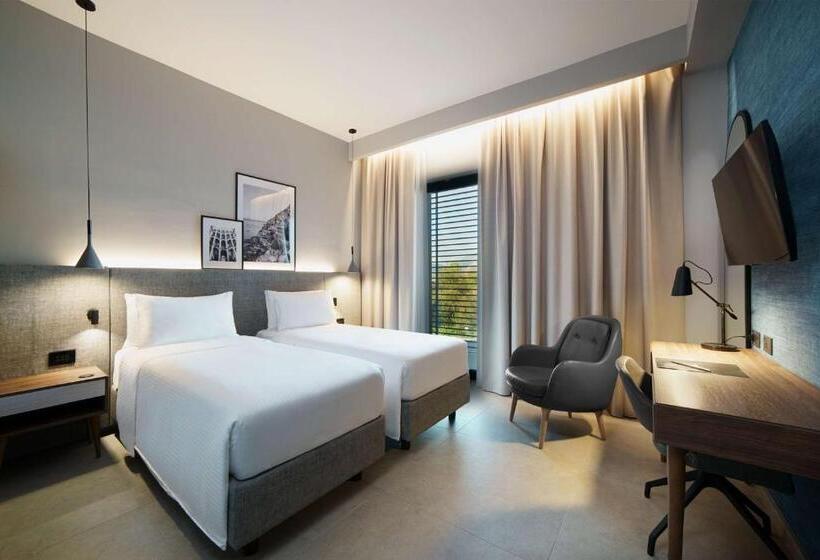 اتاق سوپریور, Radisson Hotel Nola Naples