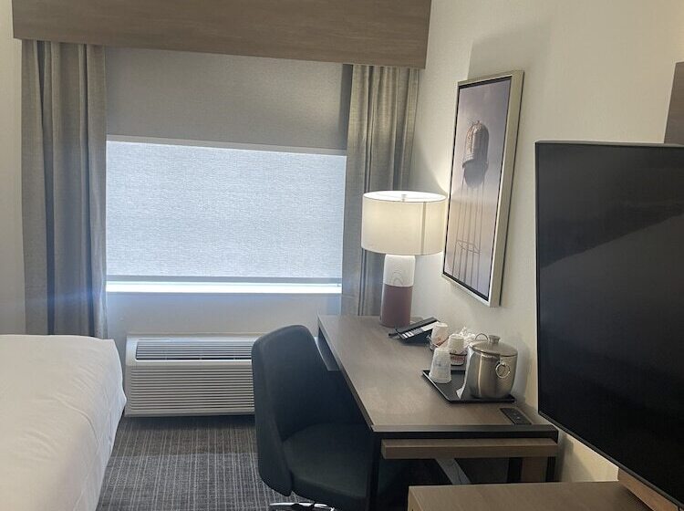 Номер Deluxe, Comfort Inn & Suites New Iberia   Avery Island