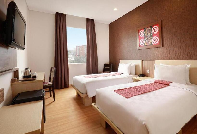Номер Deluxe, Swiss Belinn Panakkukang