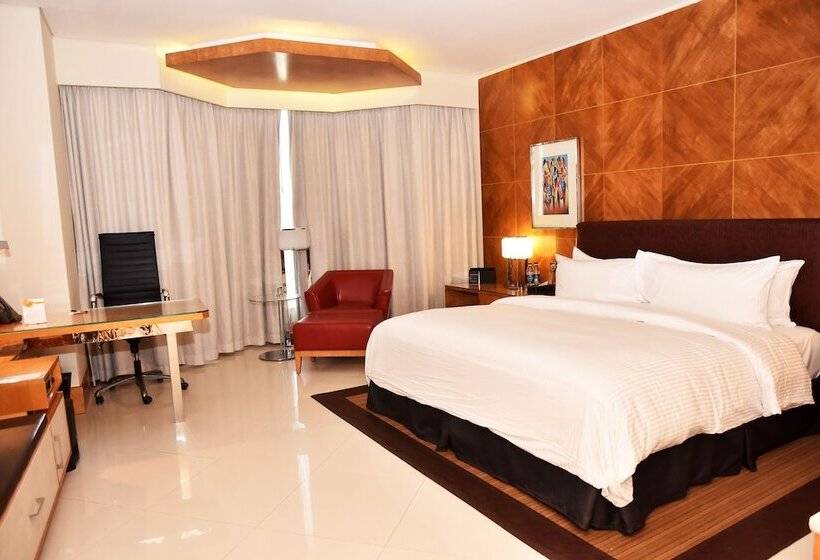 Suite, Lagos Continental