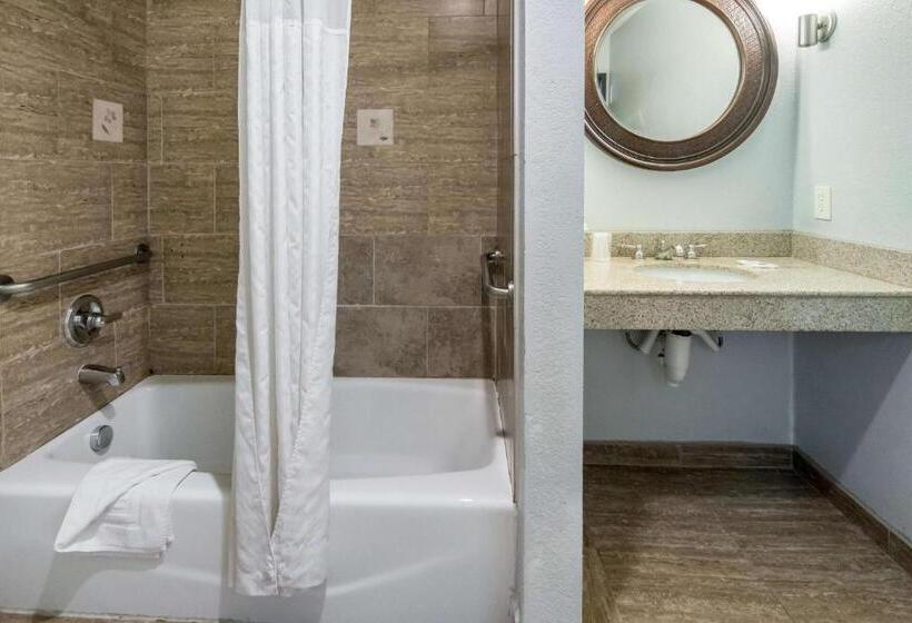 Номер Стандарт Адаптированный для Инвалидов, Motel 6 Mineral Wells, Tx