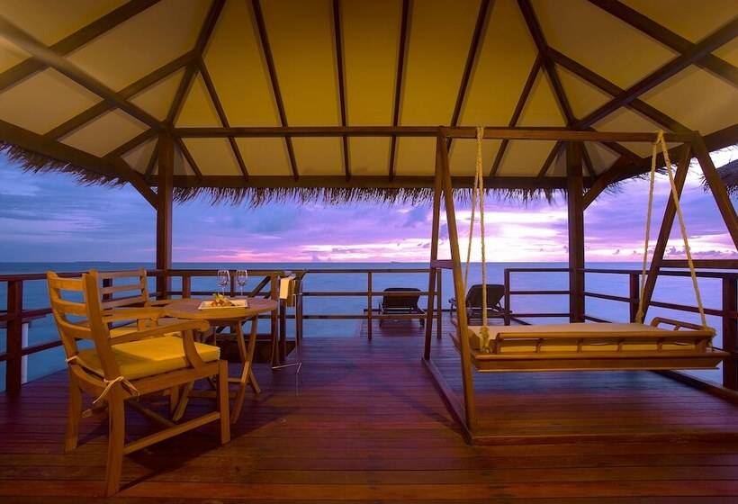 ویلای 1 خوابه, Filitheyo Island Resort