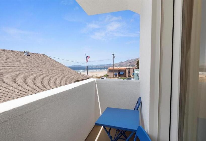 Люкс Кровать Кинг, Beach House Inn & Suites