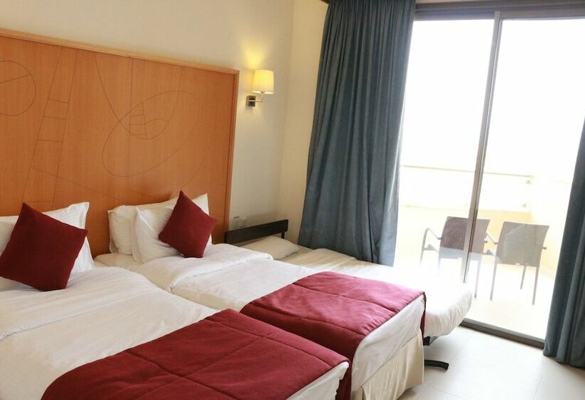 اتاق لوکس, Ramada Resort Dead Sea