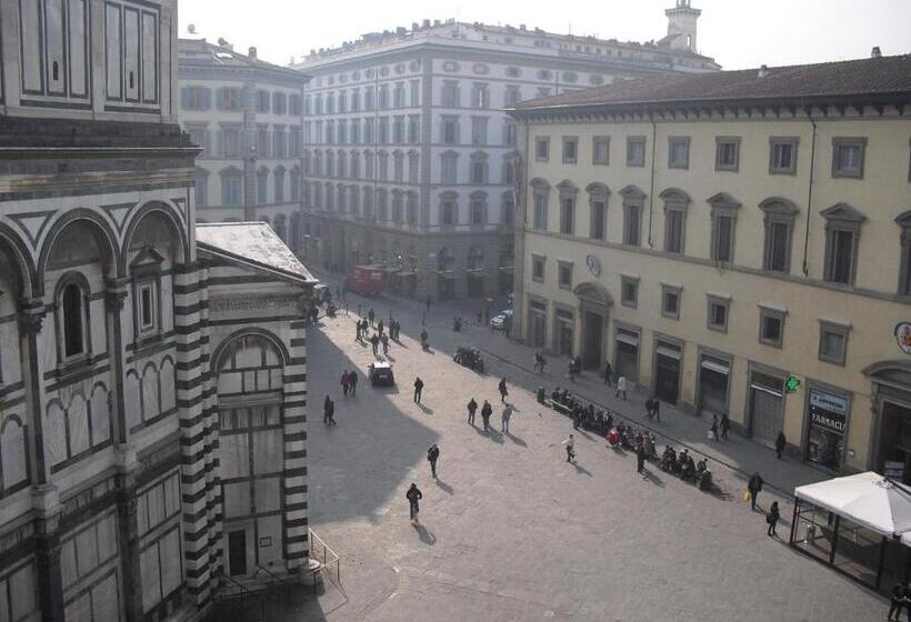 اتاق سوپریور, Duomo View