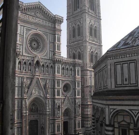 اتاق عادی, Duomo View