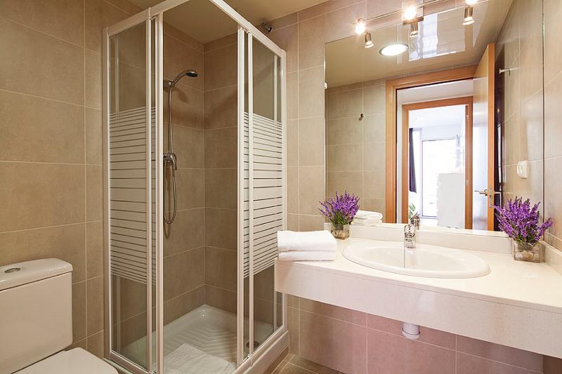 Апартаменты 2 Спальни, Charmsuites Paralel