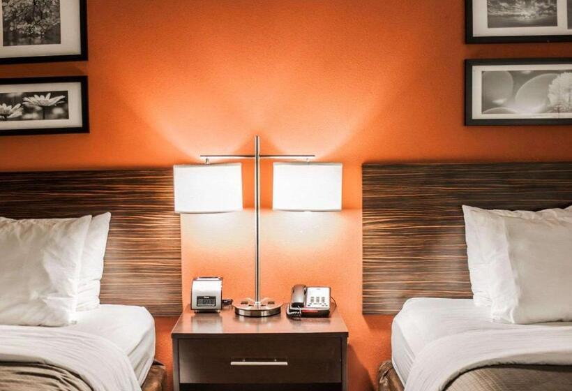 스위트, Sleep Inn & Suites Fort Campbell