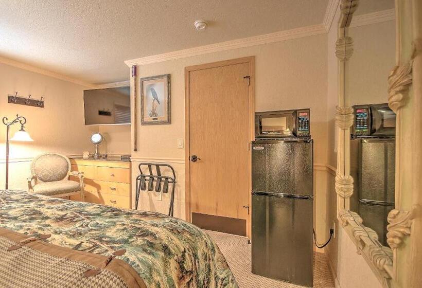 חדר סטנדרט עם מיטת קינג, Yellowstone Gateway Inn