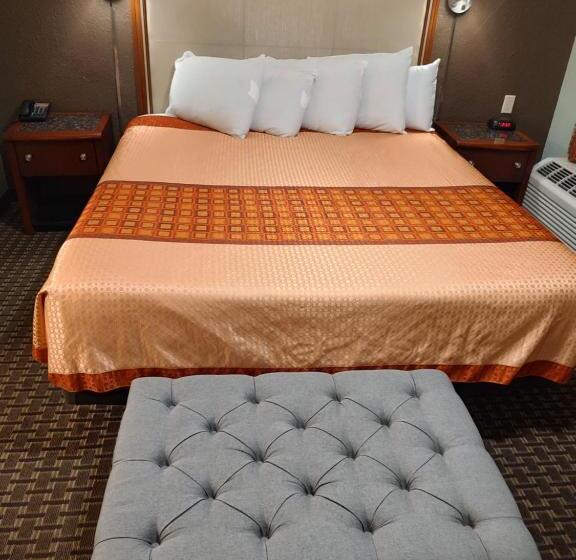 Pokój Standard Łóżko King Size, Economy Inn Richmond