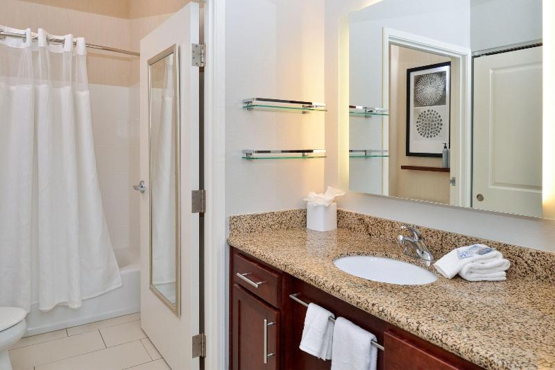 キングサイドベッドのスタンダードワンルーム, Residence Inn By Marriott Springfield South