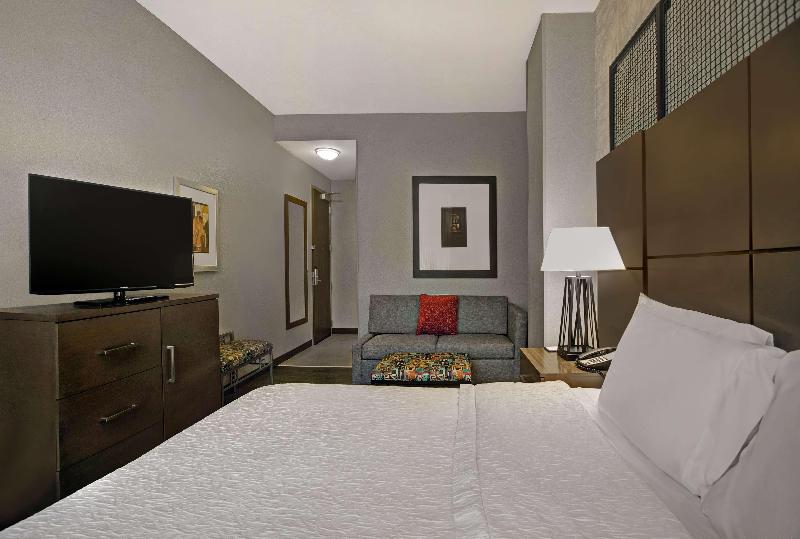 اتاق استاندارد با تخت بزرگ, Hampton Inn & Suites Austin @ The University/capitol