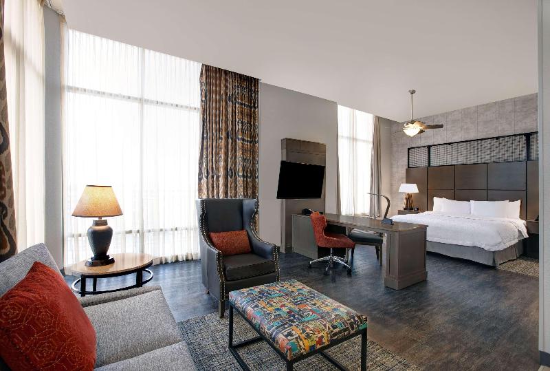استودیو استاندارد با تخت کینگ, Hampton Inn & Suites Austin @ The University/capitol