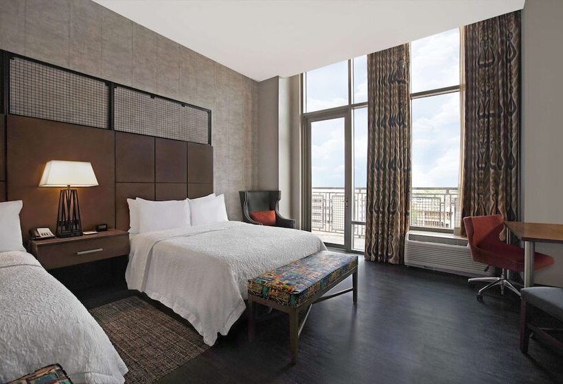 اتاق استاندارد با 2 تخت دوبل, Hampton Inn & Suites Austin @ The University/capitol