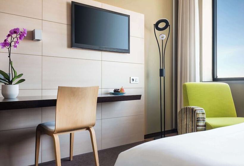 标准间, Lindner Hotel Bratislava, Part Of Jdv By Hyatt
