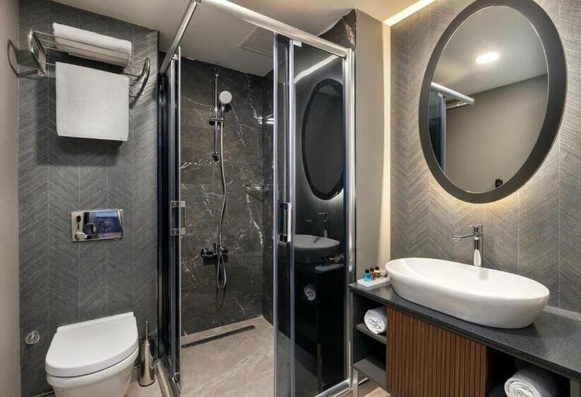 Superior Room, Miracle Istanbul Asia Airport Hotel & Spa