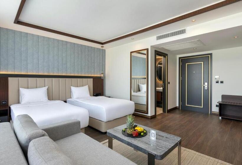 Superior Room, Miracle Istanbul Asia Airport Hotel & Spa