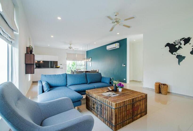 Люкс Premium 2 Спальни, The Beach Village Resort