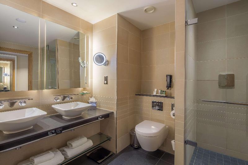 Люкс Кровать Кинг, Hilton At St George S Park, Burton Upon Trent