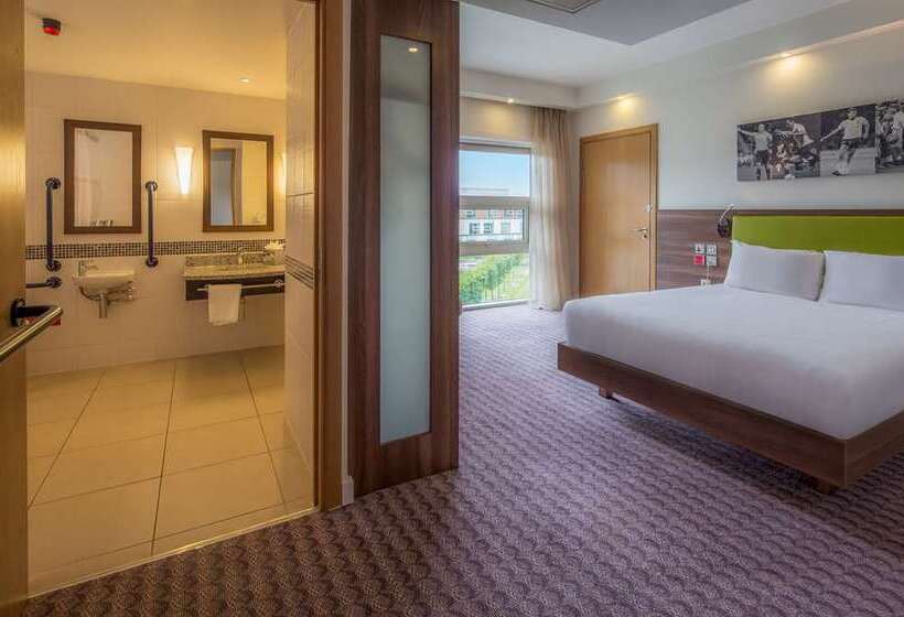 Номер Стандарт, Hilton At St George S Park, Burton Upon Trent