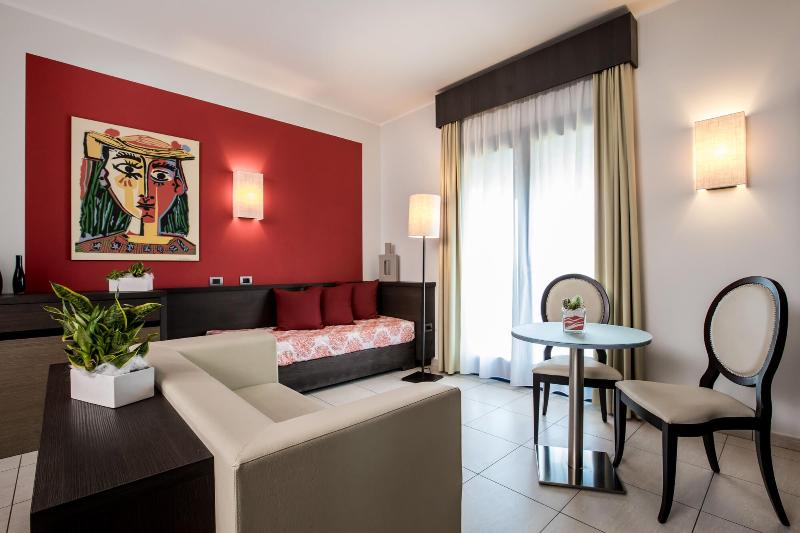 Полулюкс с Балконом, Lu  Hotel Carbonia