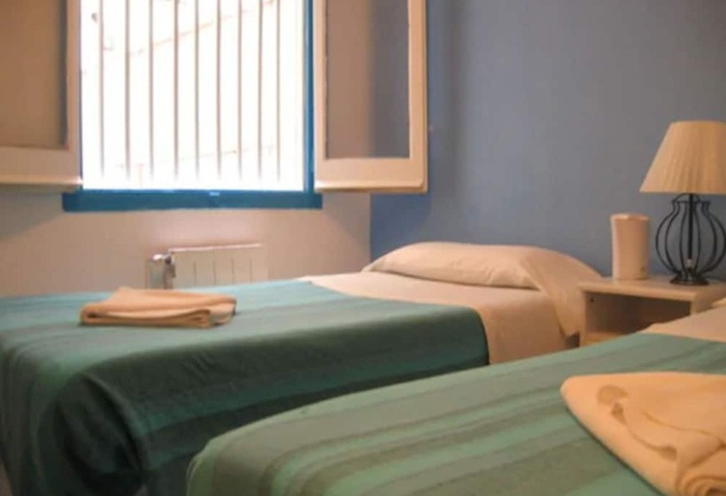 Номер Стандарт, Hostal Elkano