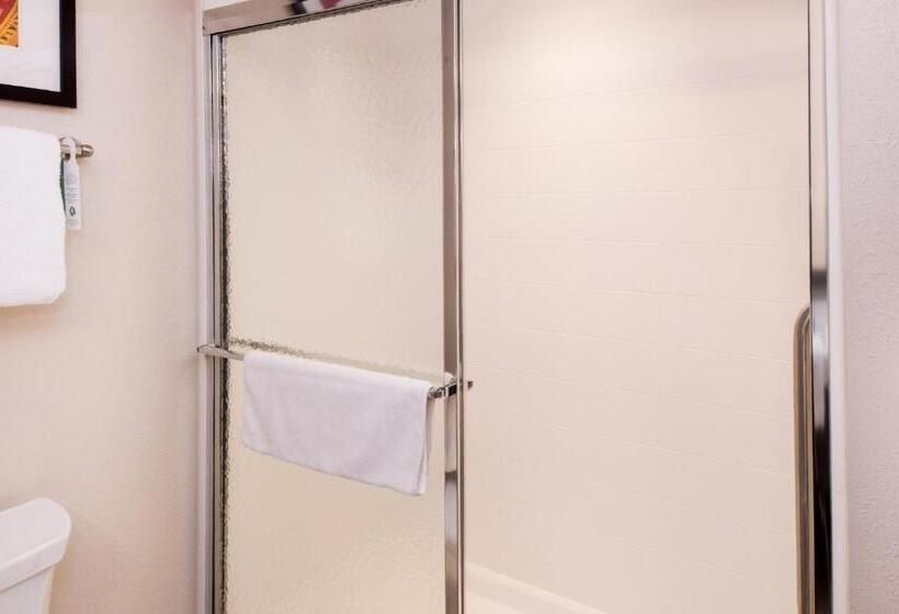 장애인을 위한 스위트, Holiday Inn Express & Suites Monroe, An Ihg