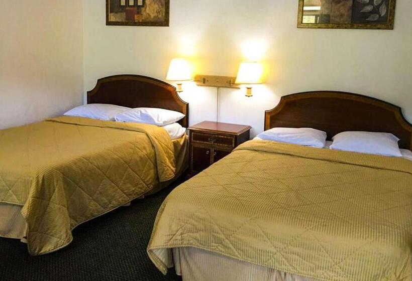 Четырехместный Номер Классик, Relax Inn Altoona