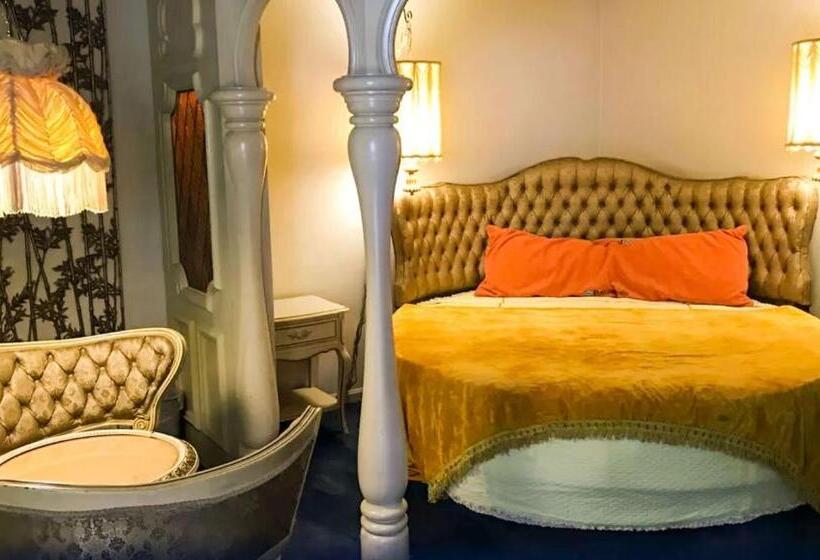 Номер Superior Кровать Кинг, Relax Inn Altoona