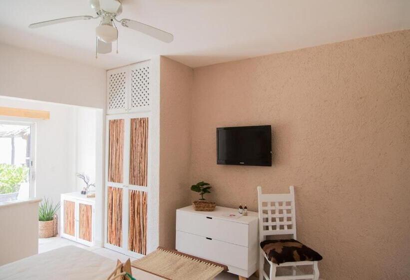 Camera Standard Letto King, Pavoreal Beach Resort Tulum