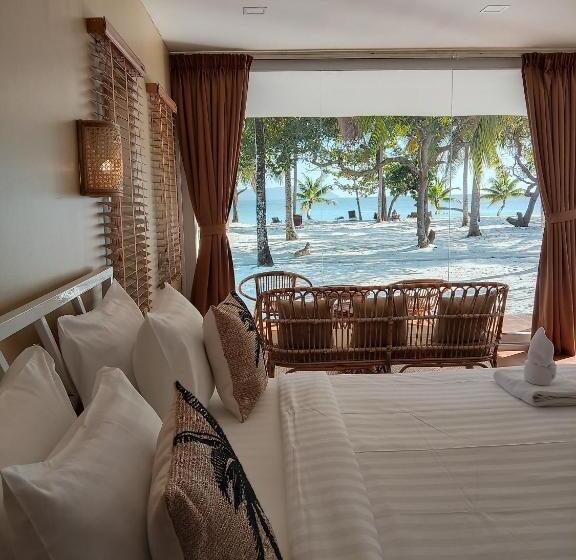 스탠다드 방갈로, Beachwalk Koh Rong
