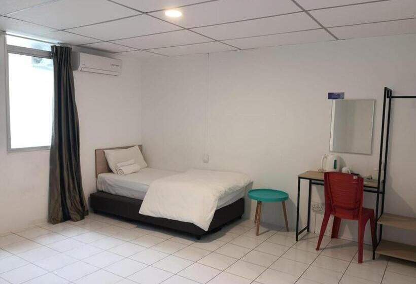 اتاق استاندارد یک نفره, G Star Motel