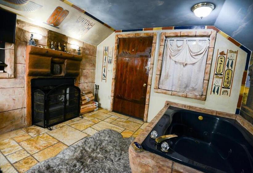 스탠다드 룸, Castle Wood Theme Cottages  Couples Only