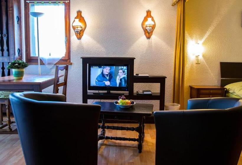 اتاق استاندارد, Astoria